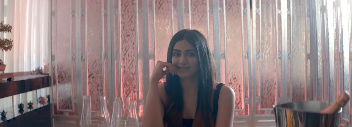 WriteMakec's tweet photo. TERE WARGI NAI AE by @raftaarmusic featuring the stunning @adah_sharma - https://t.co/TbwNocqF5Q - #TereWargiNaiAe #Raftaar #AdahSharma https://t.co/XVu9l5pTB3