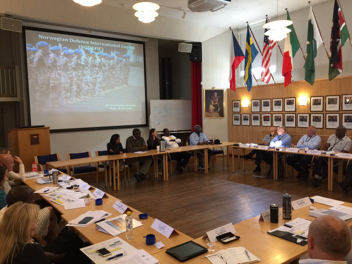 CedricdeConing's tweet photo. #PDAFellows & UN Orientation Course participants discuss #CivMil coordination in @UNPeacekeeping ops @nupinytt @UNDPOGC #NODEFIC https://t.co/tQgfIGyrAw