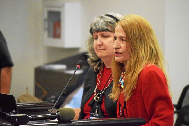 advisorsource's tweet image. Macomb County Clerk Spranger balks at revealing 11 vacancies, butts heads with board members over several issues ow.ly/gebr30cKi6F