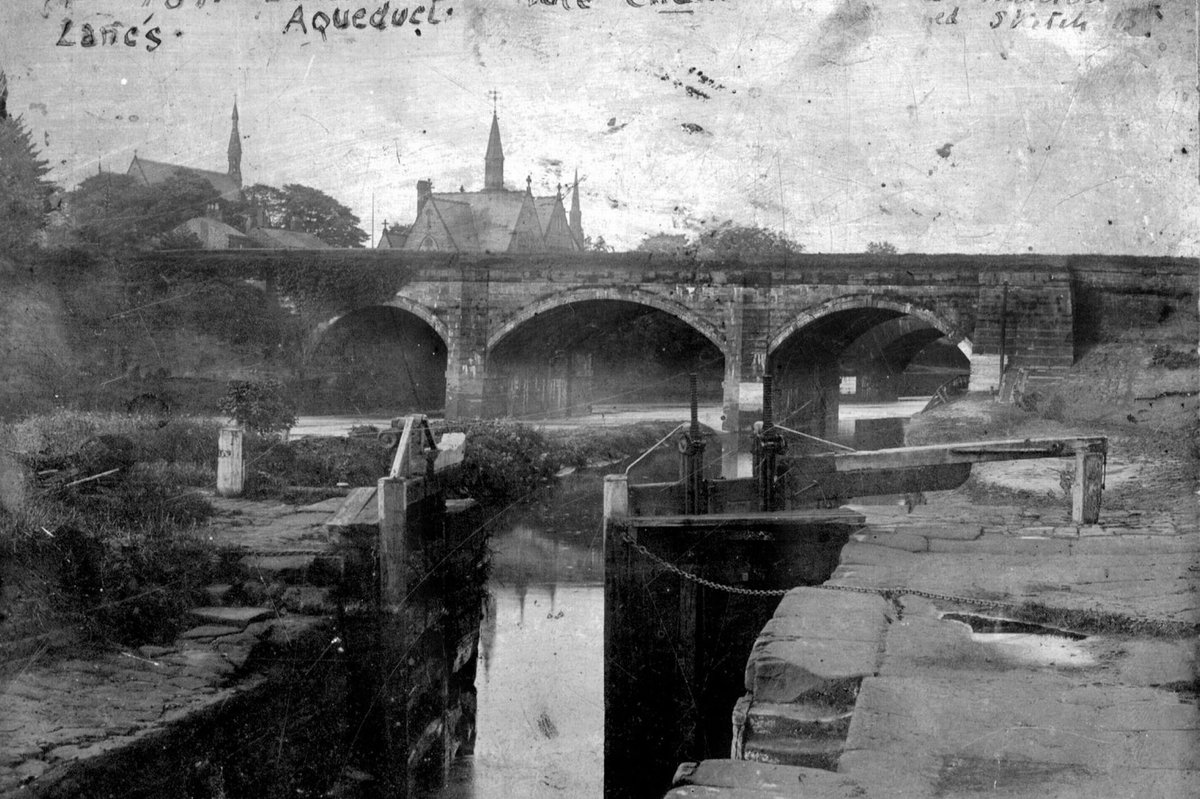 ManchesterFactz tweet picture