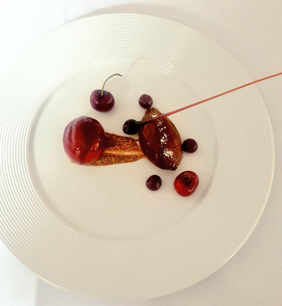 tom biddle tweet media