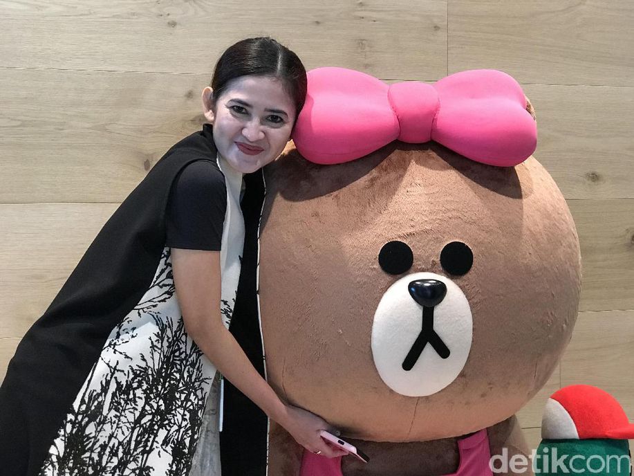 detikcom's tweet photo. Mengintip Markas Besar Line: Asyik dan Penuh Karakter Imut https://t.co/KzMsJaCedE via @detikinet https://t.co/xPtdCsRRll