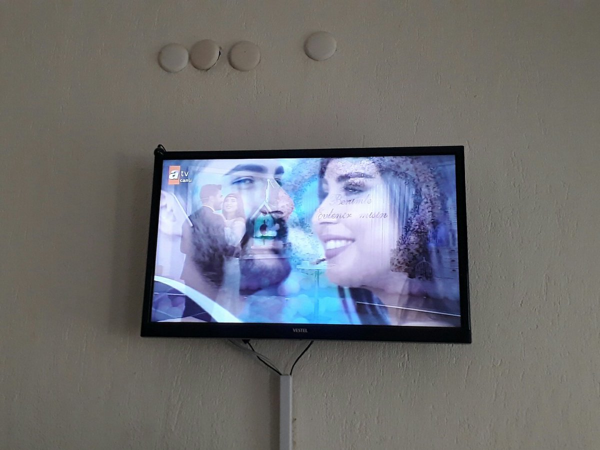 Saaaattlerce   izleyebilrim... #ceymus