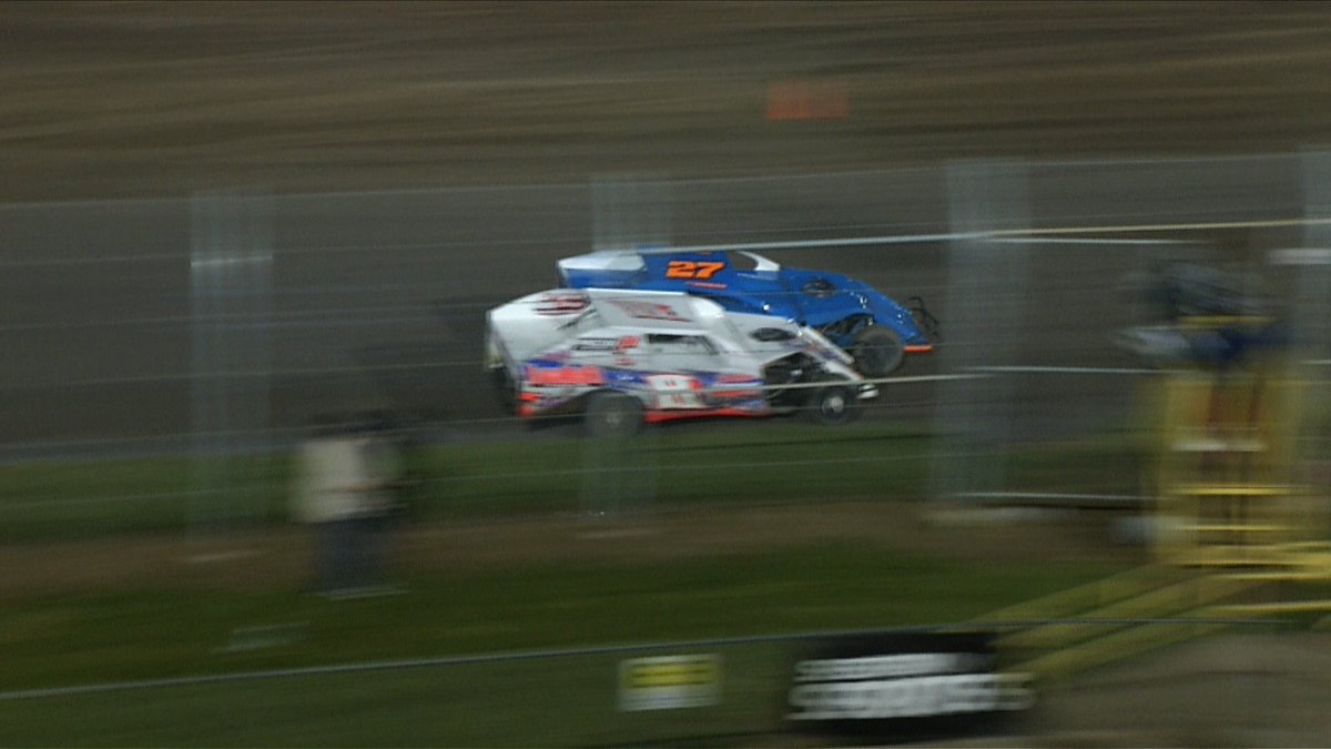 SpecSportsNEB's tweet photo. Check out Dustin Andersen's exciting win from @EagleRaceway! Watch the 6/17 Modifieds on LOD Ch 1020 and here https://t.co/uYq5MZPl01 https://t.co/HsB0BPcrv4