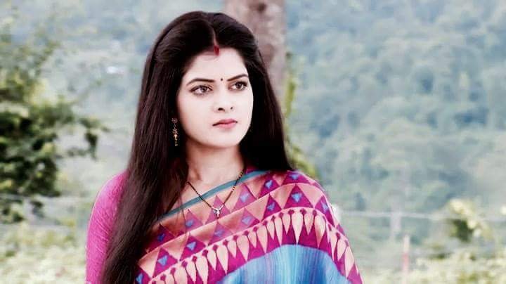 madhumita__fc's tweet photo. Beautiful Indeed !!!💜💖
#MadhumitaChakraborty 
#MadhumitaFC https://t.co/gmjoPObxmr
