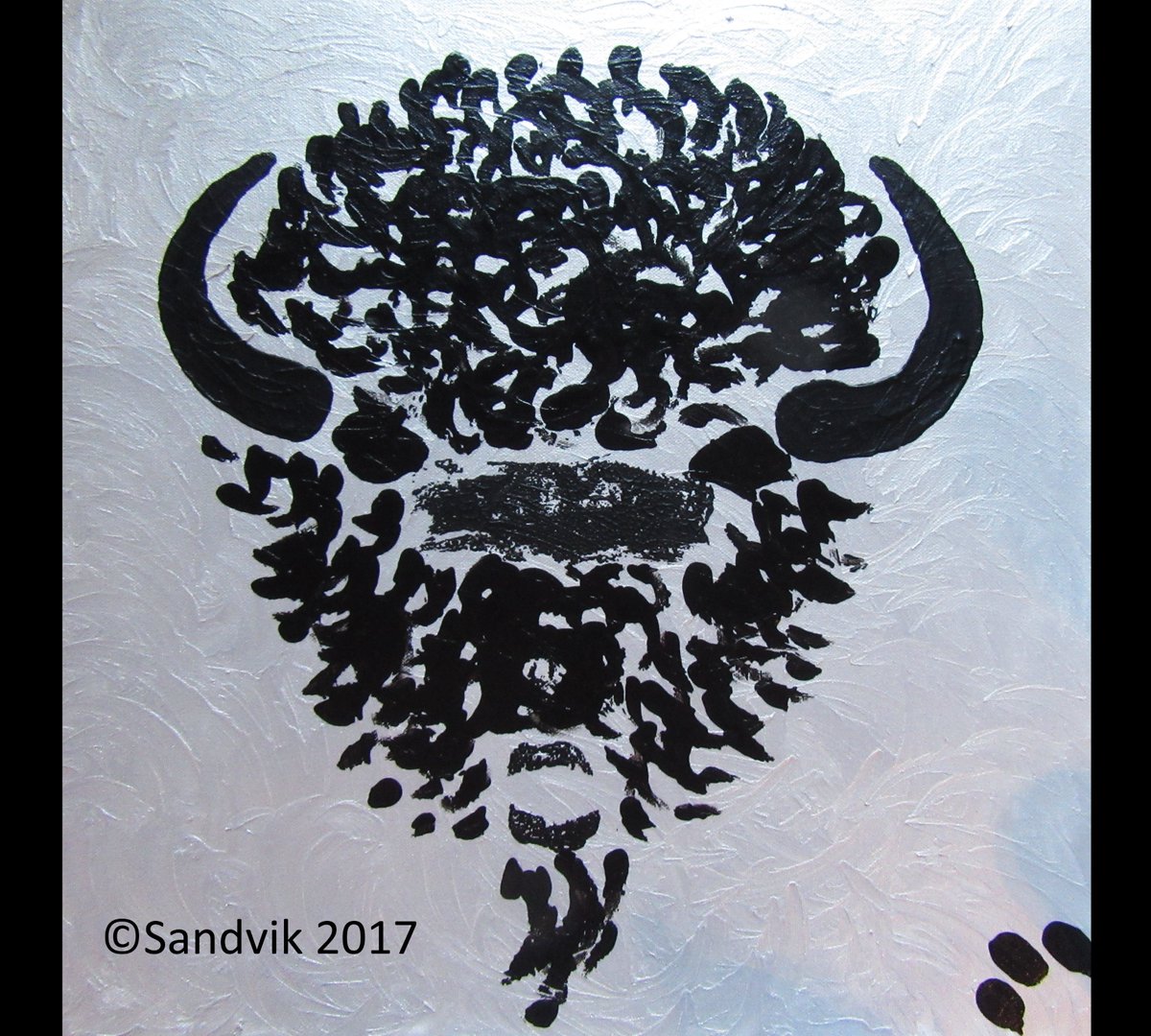 BodyPrintArt's tweet photo. #Bison #face #print #painting painted @CusterStatePark! #art #artist #abstractart #bodyprint #bodyprints #abstract #buffalo #SilverAndBlack https://t.co/5hAS3RNi5n