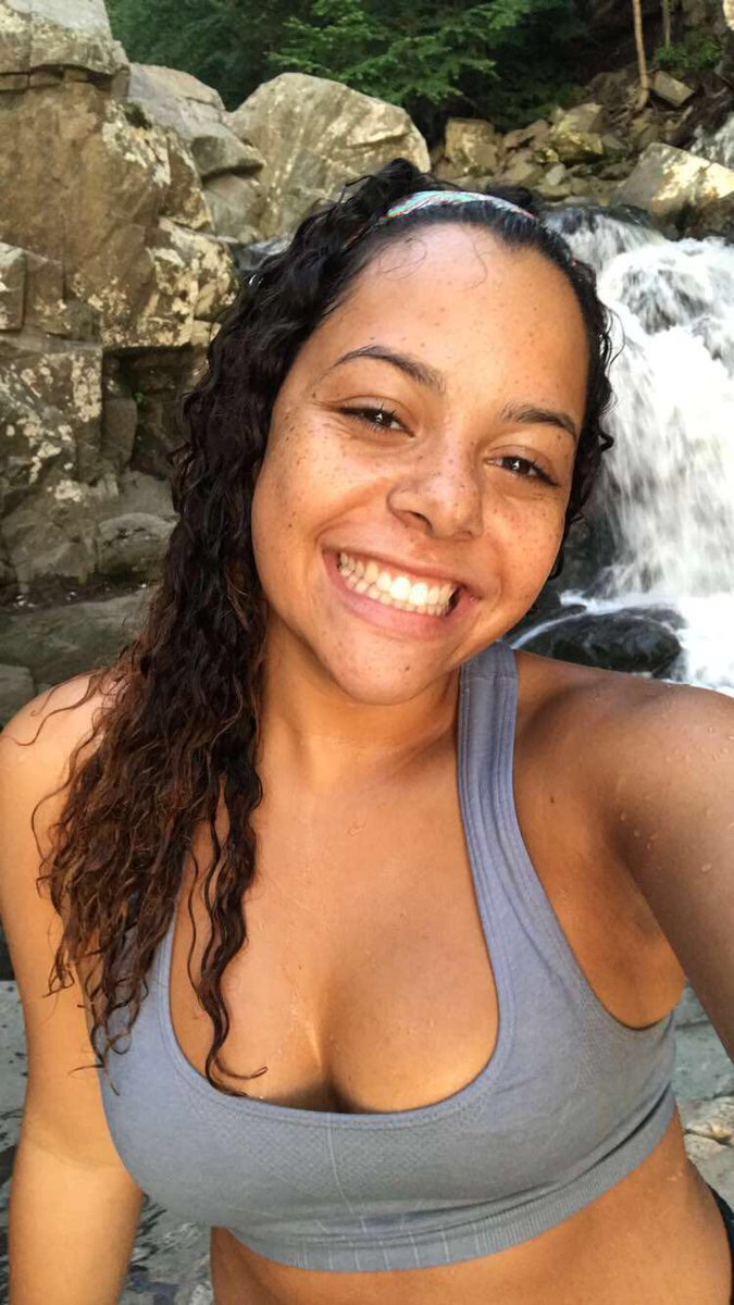 ItsVeeAyee's tweet photo. That smile after you swam in a waterfall during the sunrise #productive #itwasdope https://t.co/2XRQyFZdR8