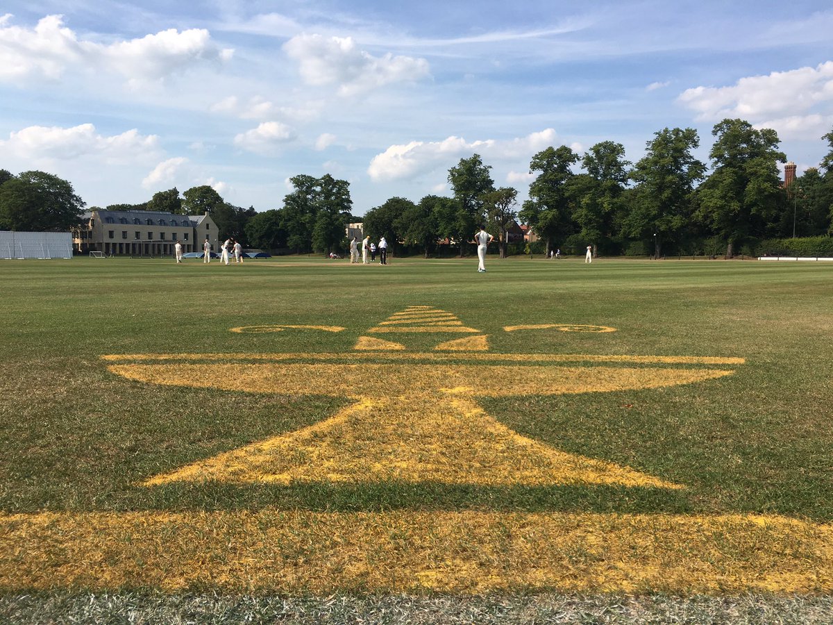 Teddies 210-6 dec. (in 45 overs), A little bit of declaration bowling by SOA @TeddiesOxford <a href="/TeddiesSport/">St Edward's Sport</a> <a href="/SOACricket/">SOACC</a>