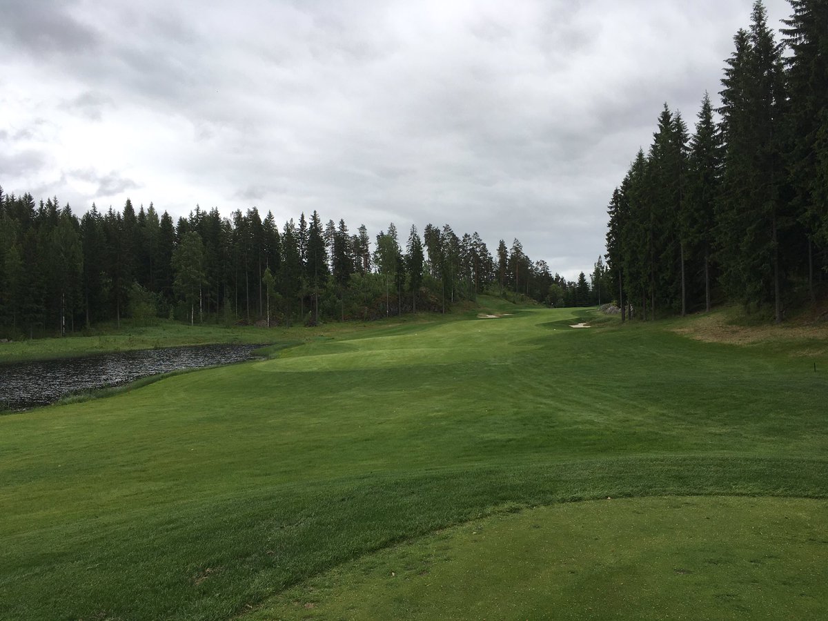 Gloomy pictures, but the North West of <a href="/kytaja_golf/">Kytäjä Golf</a> is broadly as enjoyable as its South East. Back 9 among rock outcrops especially good.