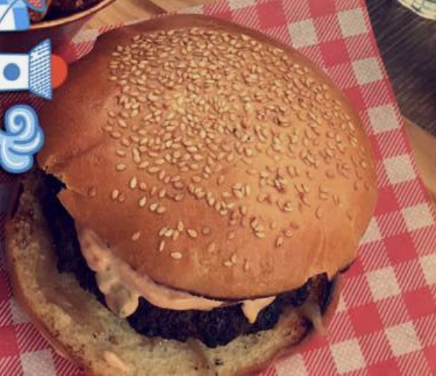 Hi <a href="/GordonRamsay/">Gordon Ramsay</a> What Do you think about my special italian burger?