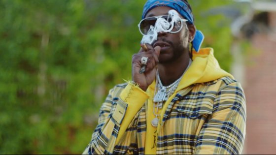 MicBullyPromo's tweet photo. Video: 2 Chainz Ft. Migos – ‘Blue Cheese’ https://t.co/ExCVYEOiG2 https://t.co/GuXdlRPZnY