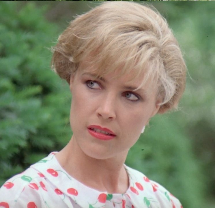 ChiefZabu's tweet photo. #Politcalhumor +80's #fashion @chiefzabu! @westsidecomedy +@NerdMelt #misscalifornia as Monica in CZ #indie #comedy #the80s #standup #improv https://t.co/ArK2C7brQa