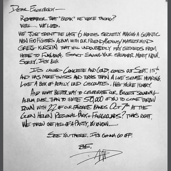 El nuevo disco de <a href="/foofighters/">Foo Fighters</a> se llama #ConcreteAndGold y sale el 15 de Septiembre. Así escribe #DaveGrohl 
itsjumble.com/home/boombox/f…