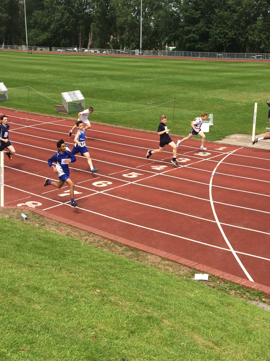 RidgewayPhysEd's tweet photo. Year 7 8 &amp; 9 sprinters at Wirral athletics today https://t.co/nCxXmyRApT