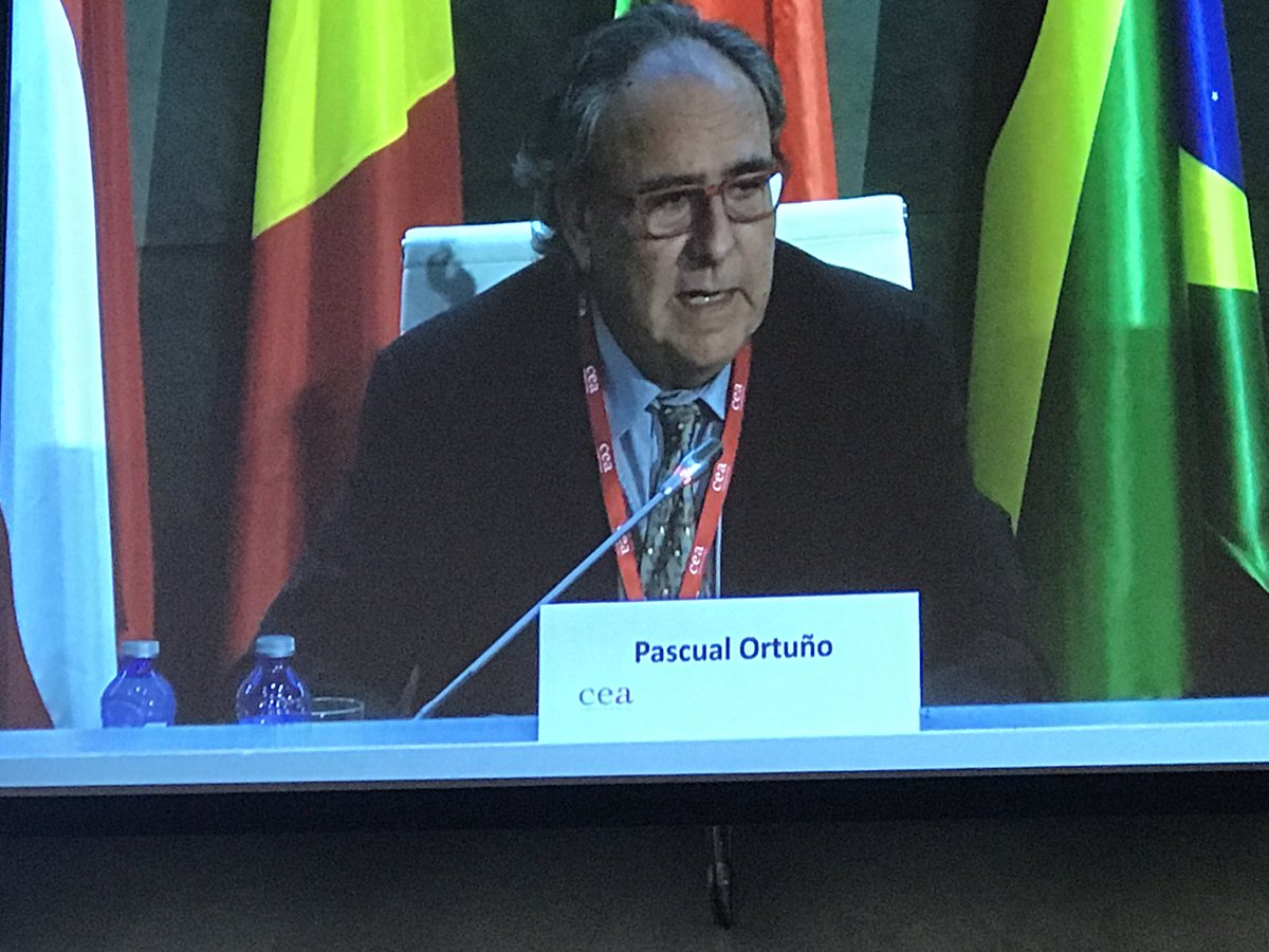 ButtsAssociates's tweet photo. Pascual Ortuño:
"La mediación es la bella durmiente, ¿quien viene a despertarla?"
Obligatoriedad? Incentivos? en Diálogos de ADR en la CEA. https://t.co/WrmvjwEuQI