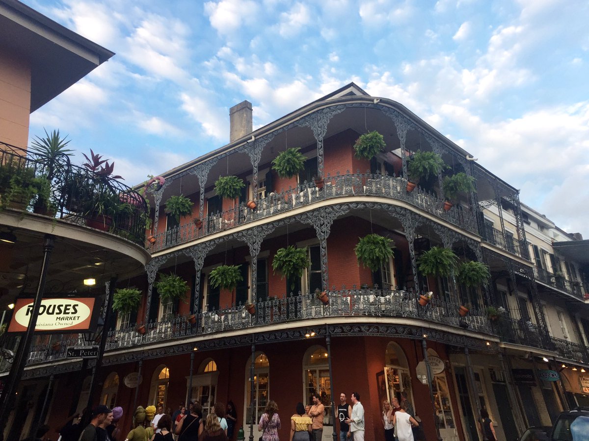 rogersad79's tweet photo. This place is SO gorgeous! 😍 #NOLA #SHRM17 #AllIn https://t.co/8PIWvjaTCu