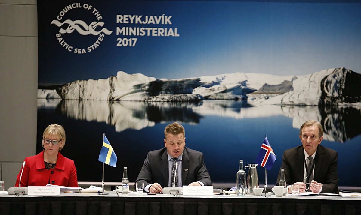 After an eventful year #Iceland's <a href="/CBSSsecretariat/">CBSS Secretariat</a> presidency comes to an end. Happy to pass the torch over to <a href="/margotwallstrom/">Margot Wallström</a> <a href="/SweMFA/">Swedish Ministry for Foreign Affairs</a>
