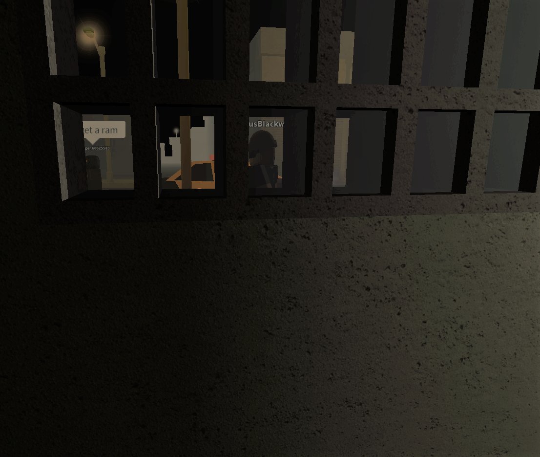 JoynerFrmMnF's tweet photo. COPS FINNA BUST DOWN THE FUCKING DOOR. I'LL SEE Y'ALL ON THE FLIP. #FREEUP https://t.co/kXym2hrd4w