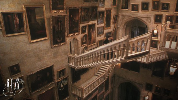 ホグワーツの肖像画の魔法 会話や移動のからくりは ハリーポッター ポッターポータル Potterportal