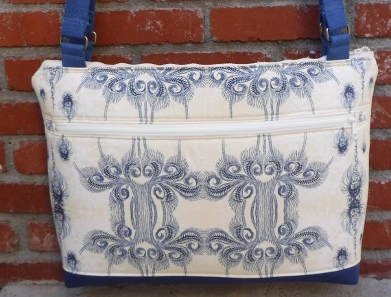 Craftyscienc1's tweet photo. New - Microscopic Life Large computer tote/bag - Washable, totally custom #plantbags #animaltotes #scien... #science https://t.co/X6ljqK8bYq https://t.co/hc1GgmWgo8