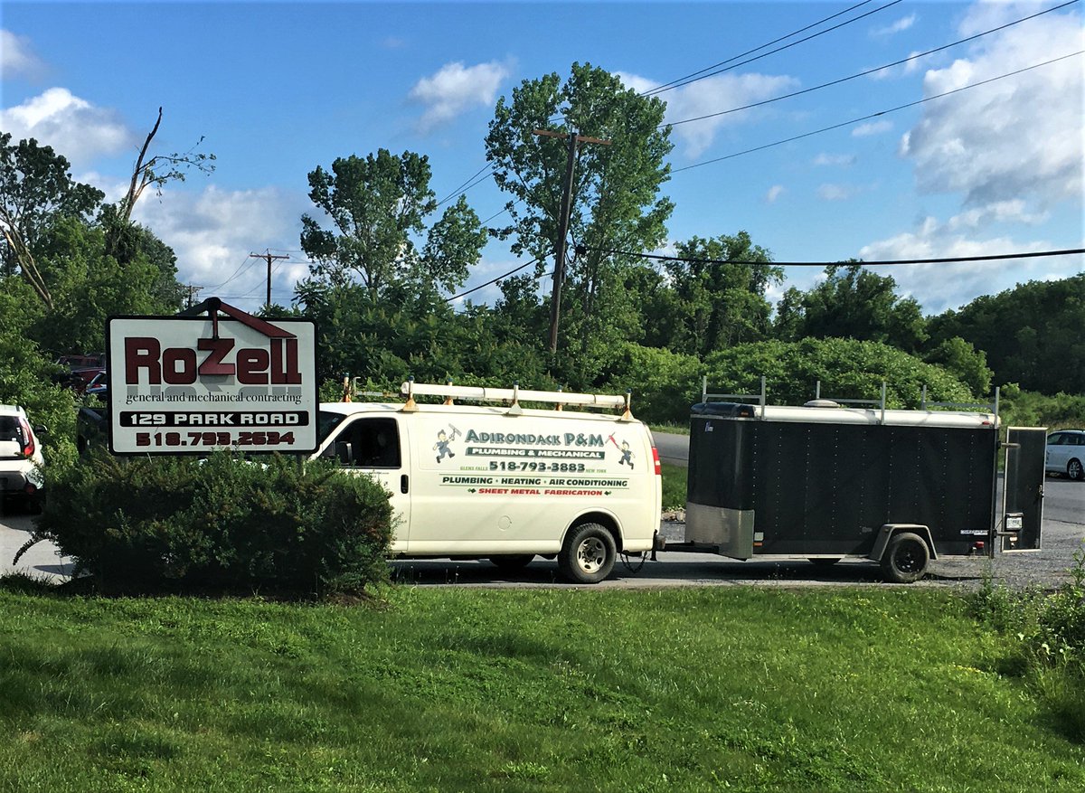 adirondackpm's tweet photo. The guys installed a new HVAC Unit today!
#adirondackpm #rozell #bigcranes #hvac #queensbury #glensfalls https://t.co/vIhN3bSr5o