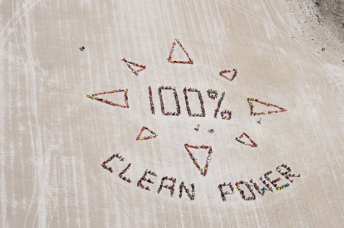 ResilientMiami's tweet photo. Miami: get artsy with your solar message. Join in on this participatory art project, Fri 6/23. Details: https://t.co/ikg6zeBpwV #ReadyFor100 https://t.co/xqi1lFPOmK