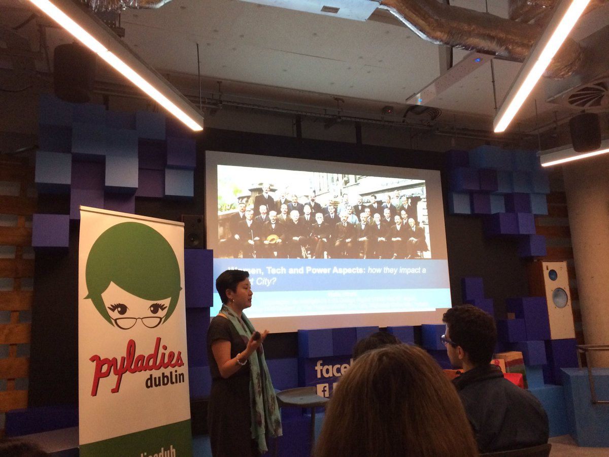 5Cl9H14C's tweet image. #SmartCities from Stella #pyladiesdublin  #brogrammer #manterrupting  #bropriating @PyLadiesDub