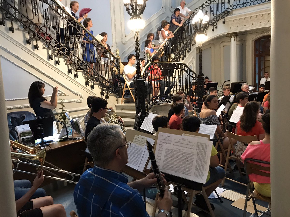 AytoAviles's tweet photo. Cuatro momentos del ensayo de hoy en el Conservatorio para el concierto de mañana que conmemora la Fiesta de la Música. 20h en El Parche https://t.co/v0XxKh5mQH