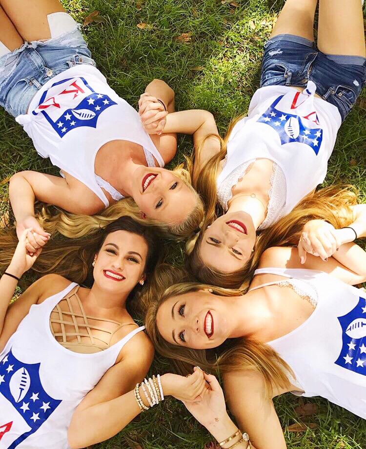 Happy #AOTuesday 🤗