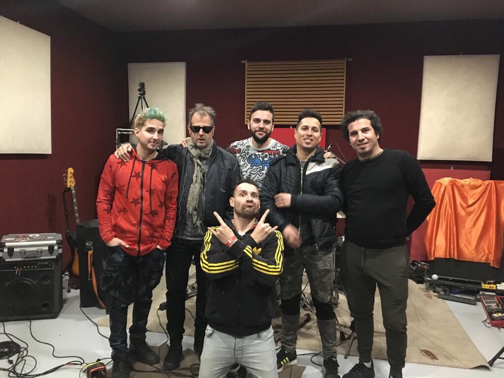 LADecadentes's tweet photo. Mosca y Mariano en Córdoba comenzando la producción de lo nuevo de Los Caligaris @LOSCALIGARIS https://t.co/MsXrhHLPCv