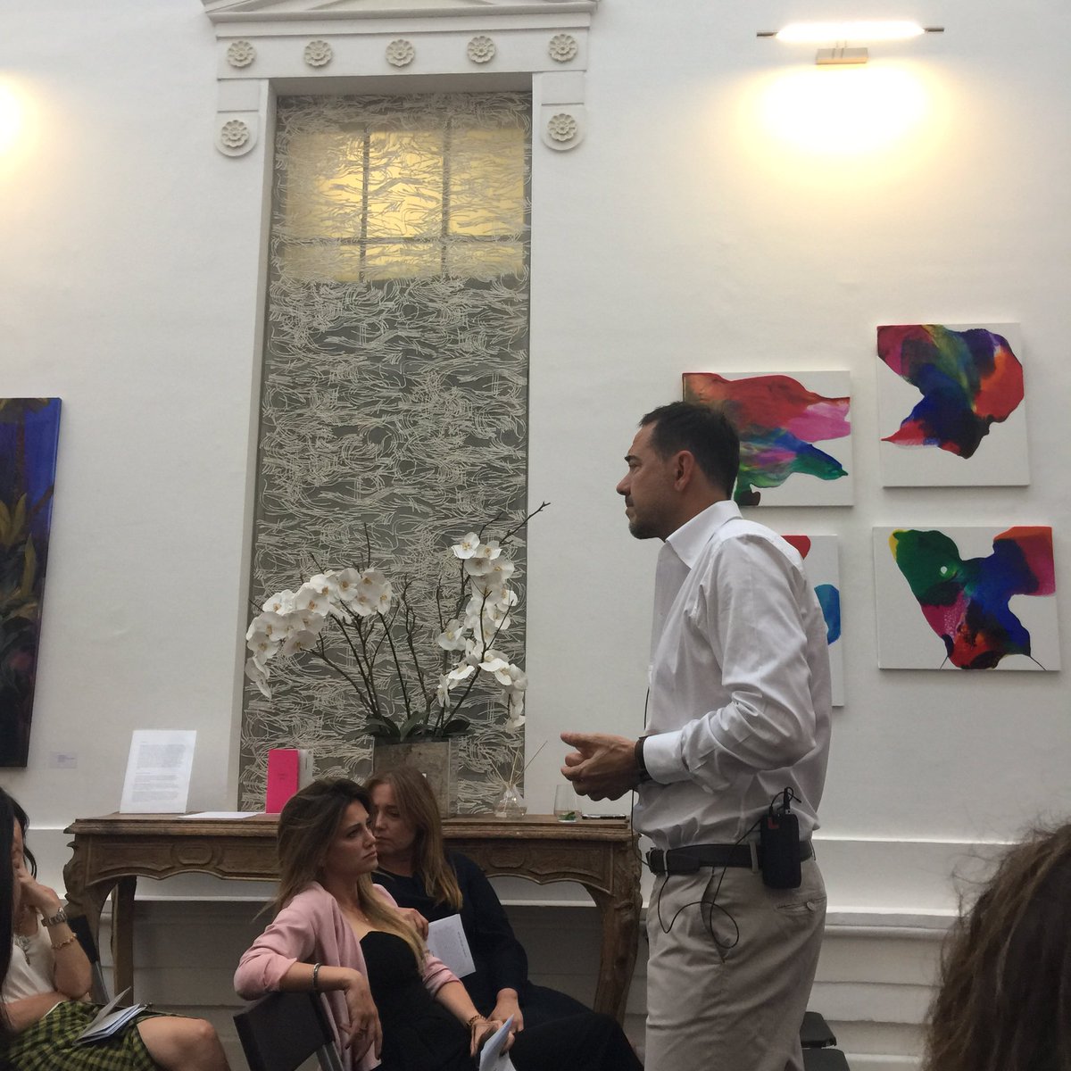 DrTuncTiryaki's tweet photo. A great turnout tonight for open chats about stem cell treatment with Dr. Tiryaki @GraceBelgravia #gracetalks https://t.co/UF7hfjzkf6