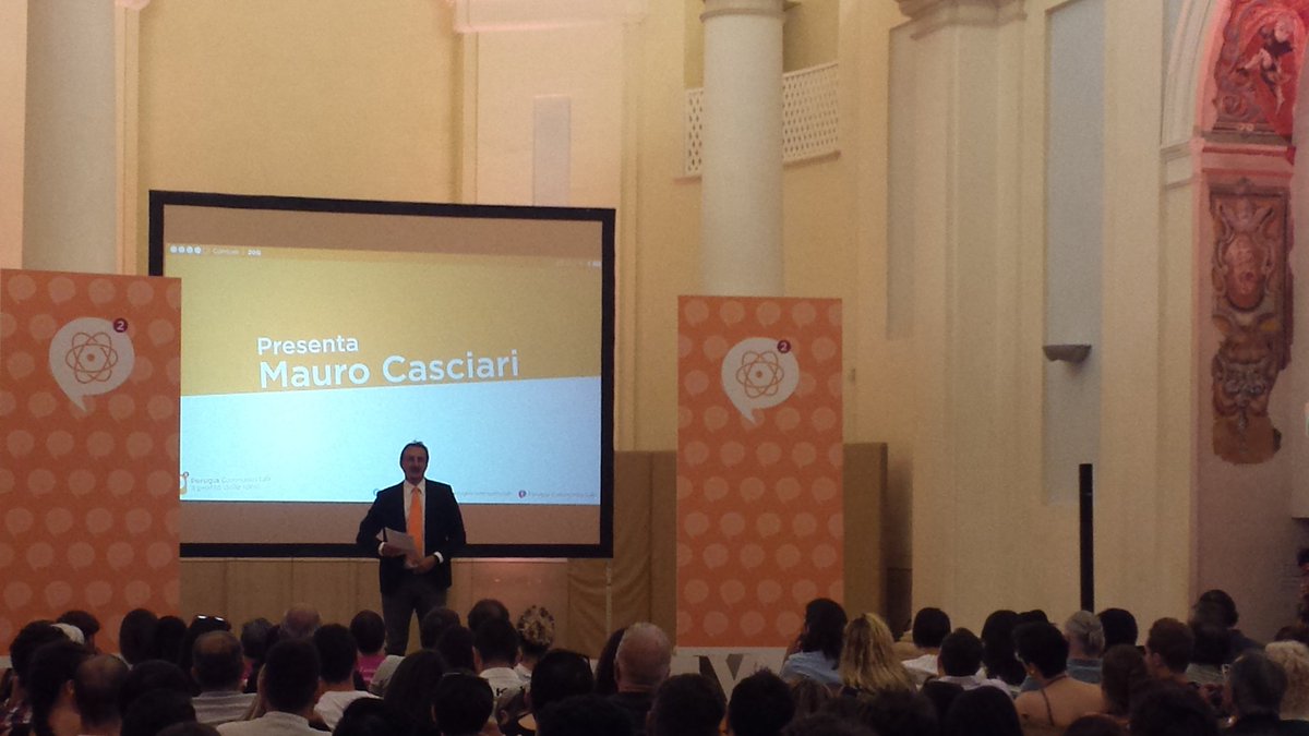 PgCommunityLab's tweet photo. Primo ospite per il #PerugiaCommunityLab @MauroCasciari a #Perugia il #XXGiugno https://t.co/EfVSDSU3rn