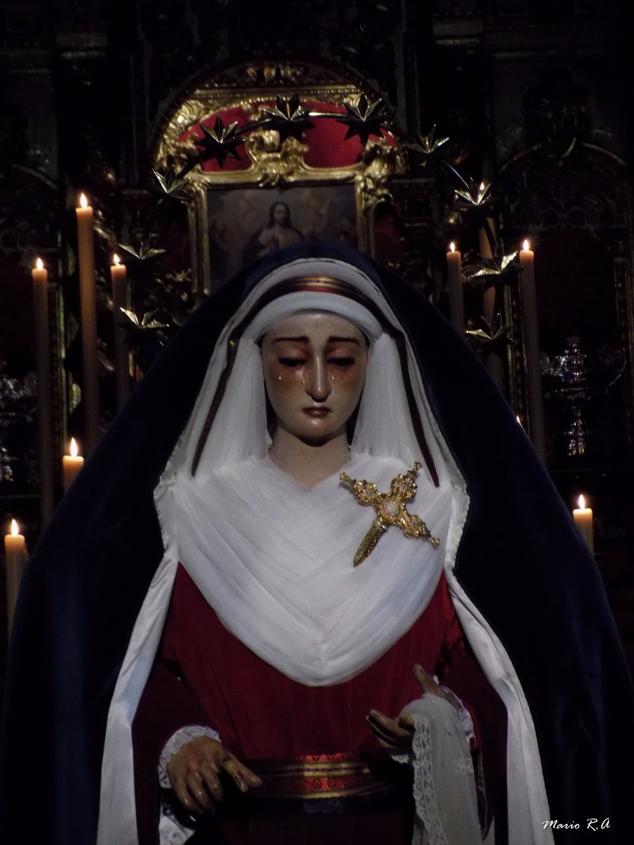 InciensoyAzaha's tweet photo. #Cuaresma2017 | Besamanos de la Soledad de San Lorenzo @SoledadSLorenzo https://t.co/q8xoj7pLxX
📷 @MarioRosales7 https://t.co/BNiL6zZMO8