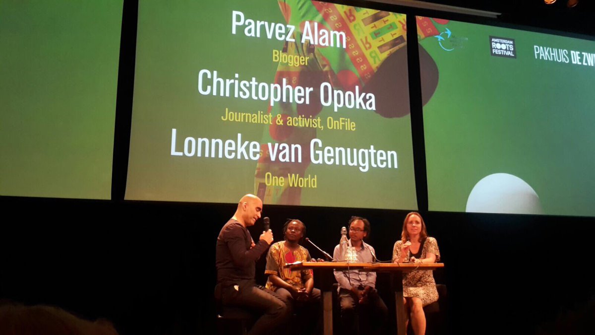 OnFileEU's tweet photo. Christopher Opoka, On File journalist, over beeldvorming, terminologie en de rol van de media #wereldvluchtelingendag @De_Zwijger #Roots2017 https://t.co/LACn9ocJw0