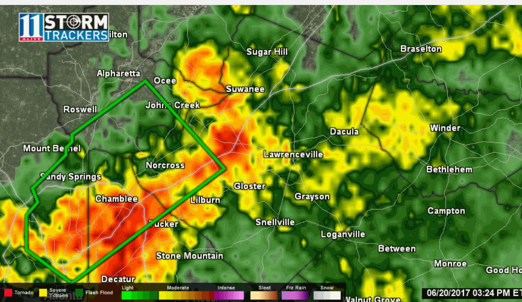 It's POURING in Gwinnett. Check your county:  on.11alive.com/2sT6E1u https://t.co/LuZsHTNvsh