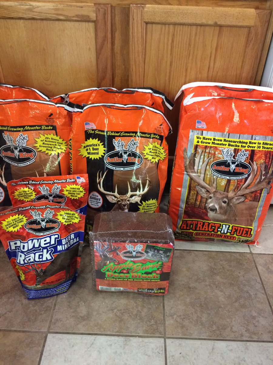 Addicted2Deer's tweet photo. Time to replenish some mineral sites! 🎯🦌
#BiggerBucks #HealthierDeer https://t.co/L83lTEjYdR