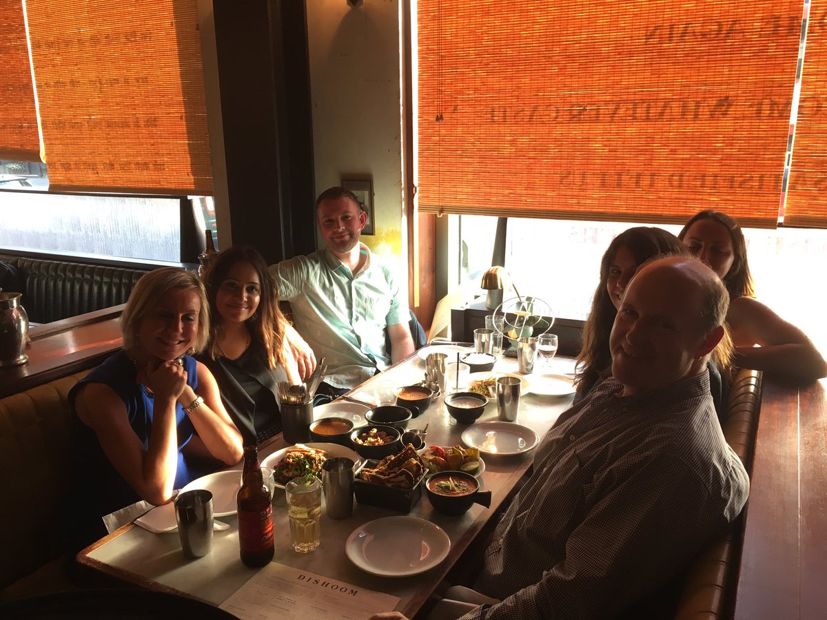 sethg's tweet photo. In London enjoying amazing Indian cuisine with my @alteryx International team @ChiaraPensato @JulijanaSaveska @jd_fletch @chanderskt https://t.co/yzEZ0RS2yf
