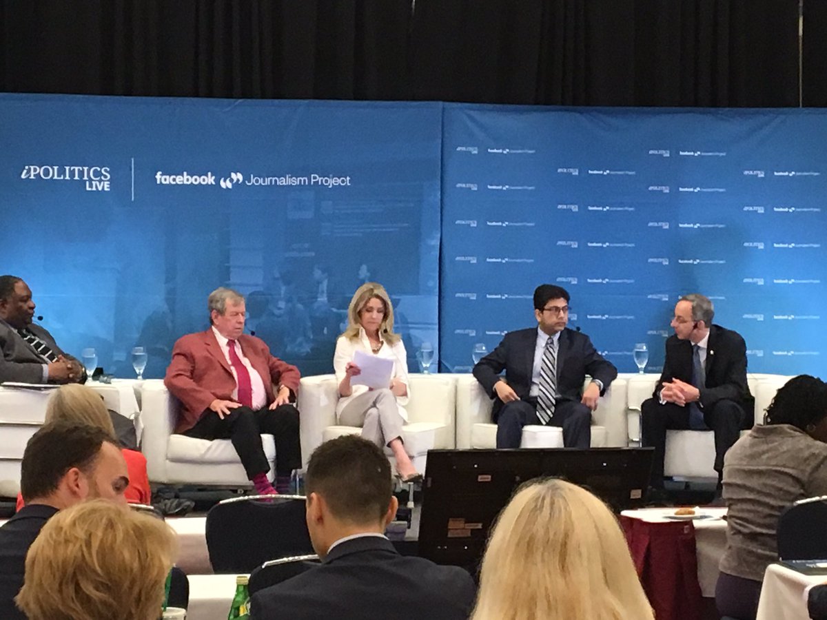 SheilaValentine's tweet photo. Dun & Bradstreet's @bodhigan discusses Barriers to Trade Growth @DnBCanada #iPolTrade https://t.co/R2wFBWixOb