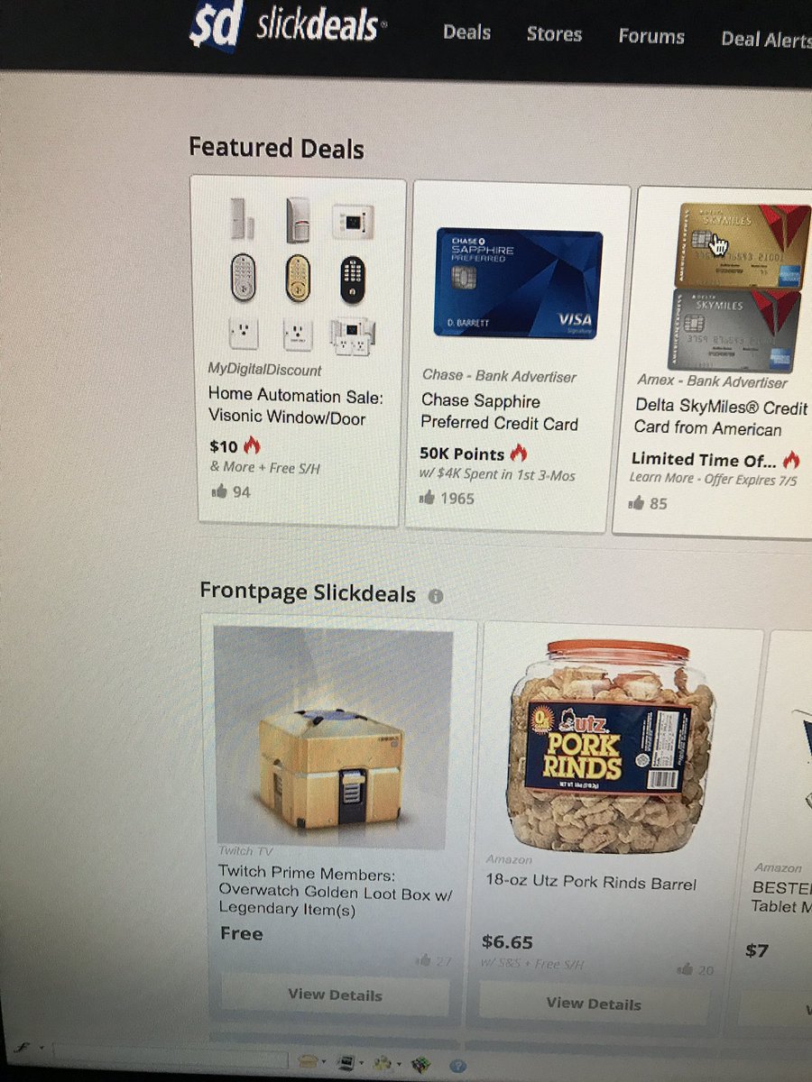 Haaximus's tweet photo. When dat in game deal so good it makes into IRL... #Overwatch #freelootbox #goldenlootbox #OW https://t.co/znnpIKFO4G