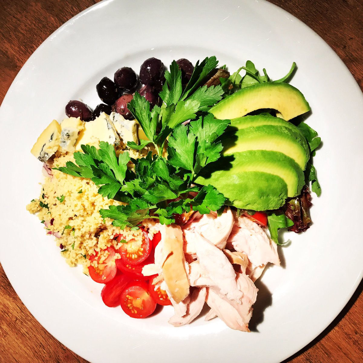 Smoked chicken, Avocado, cous cous, cherry tomatoes, olives, Stilton, parsley salad. #salad #summeriscoming