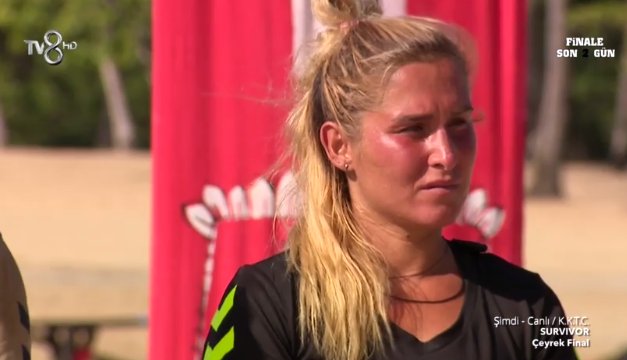 SurvivorDiyal0g's tweet photo. Adem :" Tabi ki Sabriye gittiği için üzgünüm. Ama Sabriye benim gözümde ve halkın nezdinde en çok sevilen kadın yarışmacıdır"

#Survivor https://t.co/c2tdOREPQ7