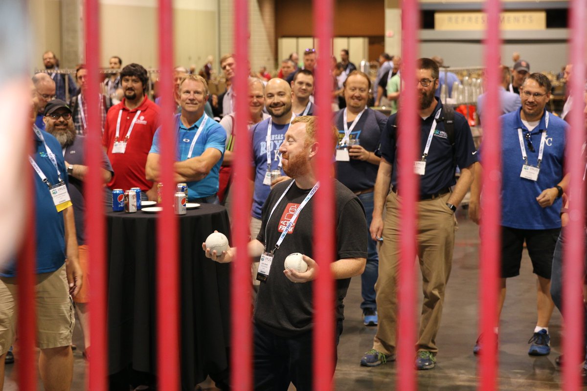 kcvmug's tweet photo. “C’mon @Josh_Atwell, you got no game”
Throw 1: miss.
Throw 2: <ding!> https://t.co/Dgk7liRcBF