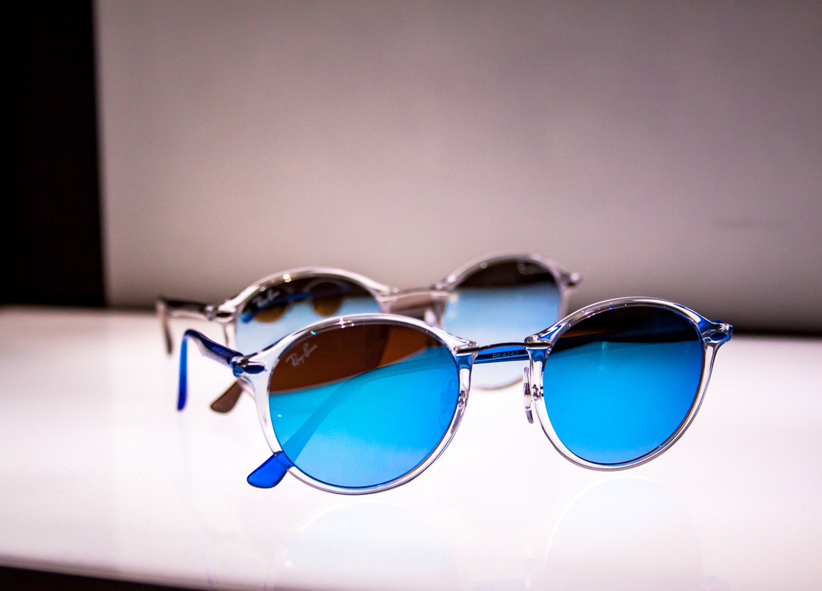 vqoptical's tweet photo. @ray_ban took #blue to a new level with their new #sunglasses, hand-picked and in our optical shop just in time for #NationalSunglassesDay!! https://t.co/wjefe22Hcz