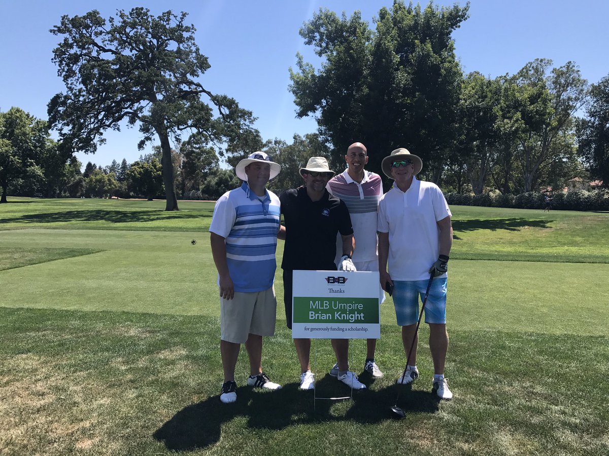 TheDougChristie's tweet photo. @MikePereira thank you for an incredible day at your golf tournament #BattlefieldToBallfields #ThankYou4YourService
@grantnapear https://t.co/5wFxdelWBn