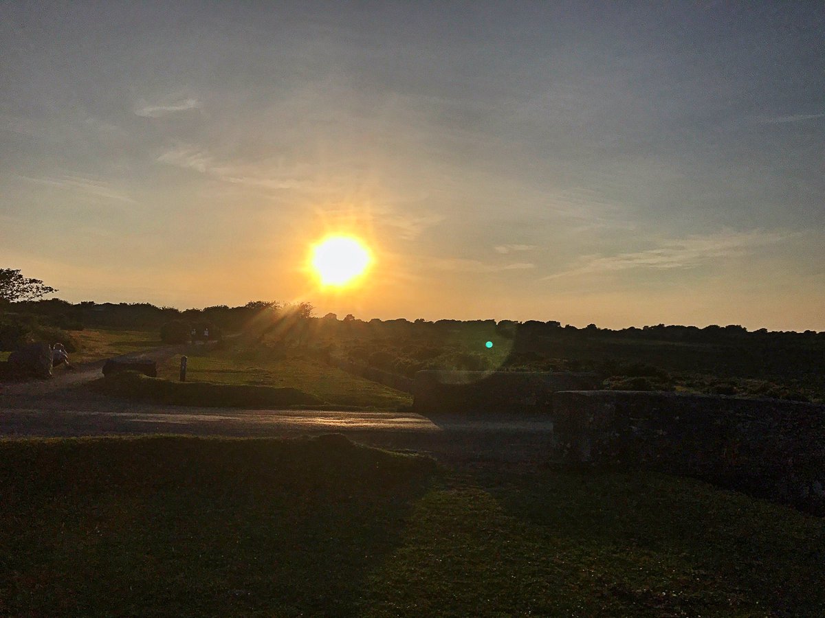 sammy39sammy's tweet photo. @GreatDevonDays lovely evening cycle Plymouth to yelverton route 27 . Great route ๐#cyclingInDevon #cycling #devon #yelverton https://t.co/jYRMBCXsAV
