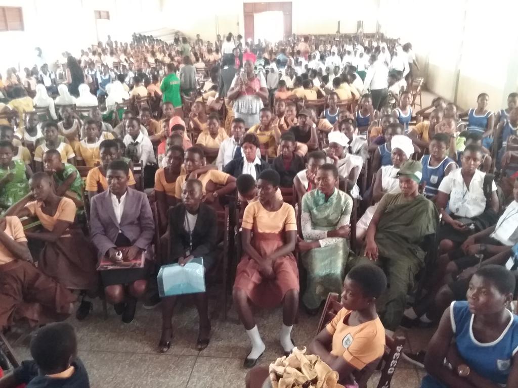 Lit4Life1's tweet photo. Awesome Girls Career Conference  for 500 school children in Ashaiman @R4C_Ghana @Tigo_DigitalGH @USAIDAfrica @UNICEF https://t.co/C7MUD9SBHY