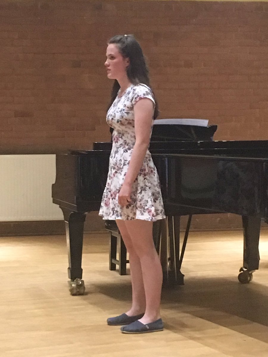 DCSFawleyHouse's tweet photo. Junior Scholars' concert #emilyt #georgiah #beth #talent #beautifulperformances #proud #fawleyfam @DCSMusic @DeanCloseSchool https://t.co/LeJGF963hp