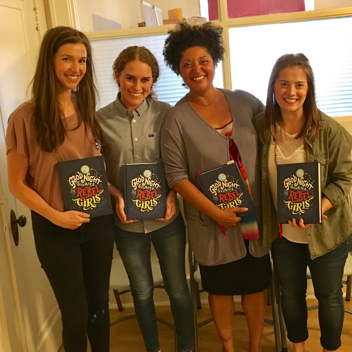 ImpactVeronica's tweet photo. Proud to join w/Creative Plains Foundation &amp; other rebel voices in sharing Good Night Stories for Rebel Girls! #pathtoimpact #TimbuktuMag https://t.co/UevI0PeUz7