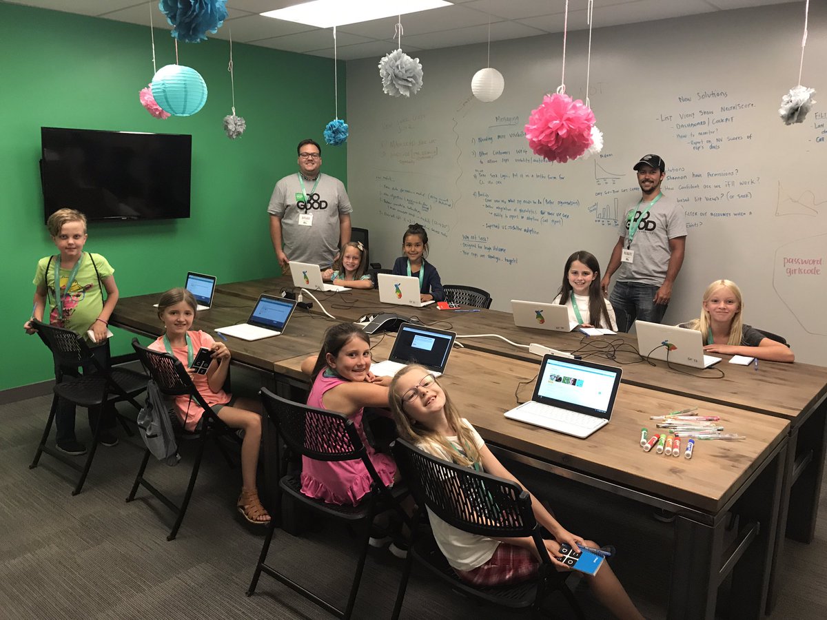 DoGoodFdtn's tweet photo. There they go! Coding masters!! #GirlsCode #GirlsInTech #DoGood https://t.co/nEQHICOZ6X