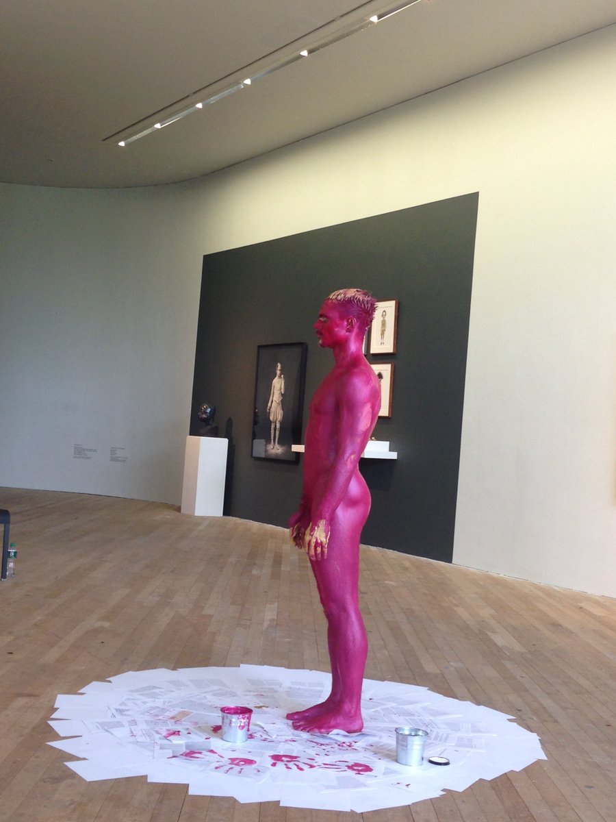 Cinephilee's tweet photo. A pleasure to witness the powerful live performance Fade Into by Bruno Isakovic as part of @CorkMidsummer in @glucksman #Midsummer2017 https://t.co/1RHsE6c2Qh